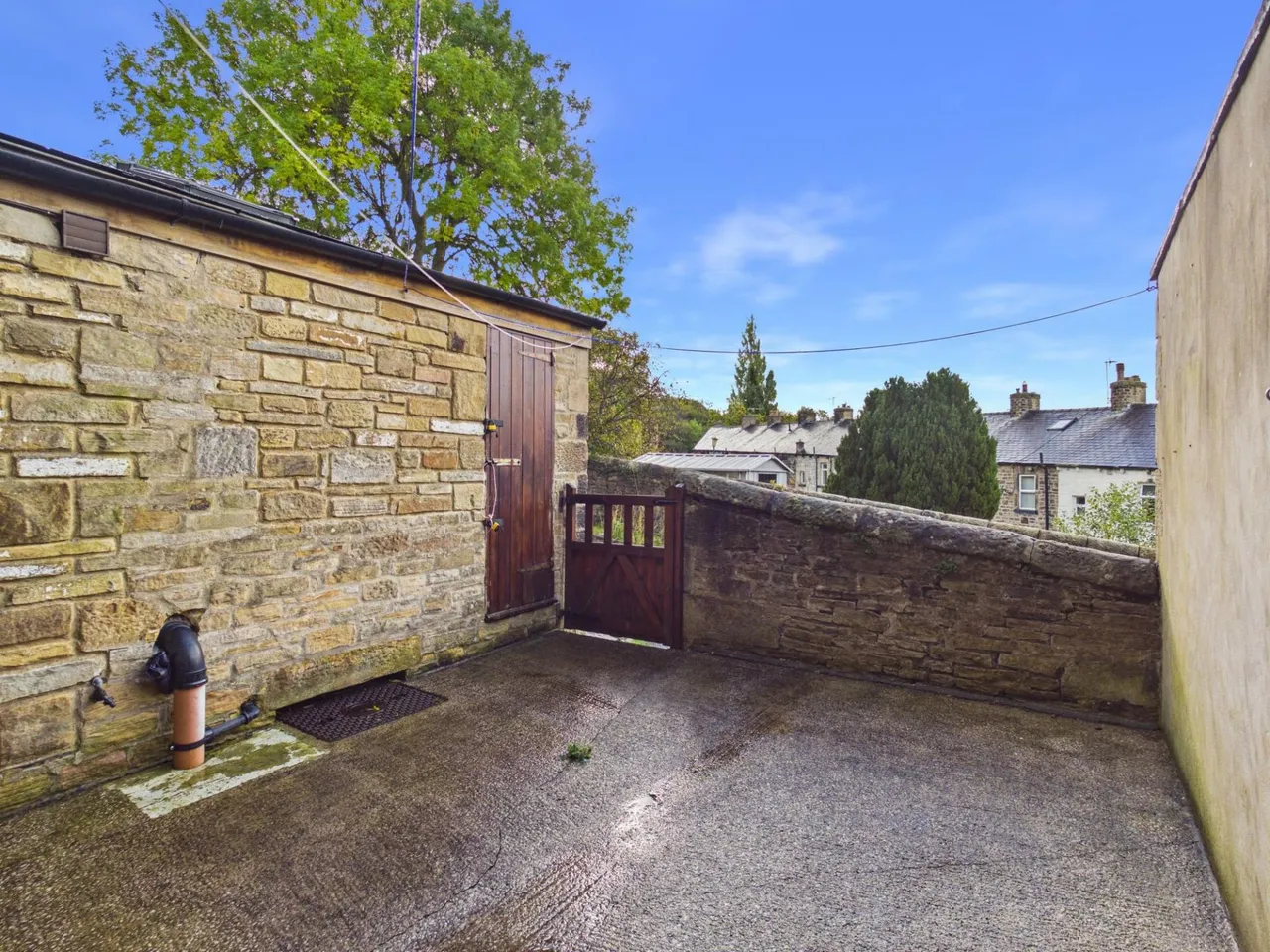 Upper Sackville Street, Skipton, BD23, photo 18