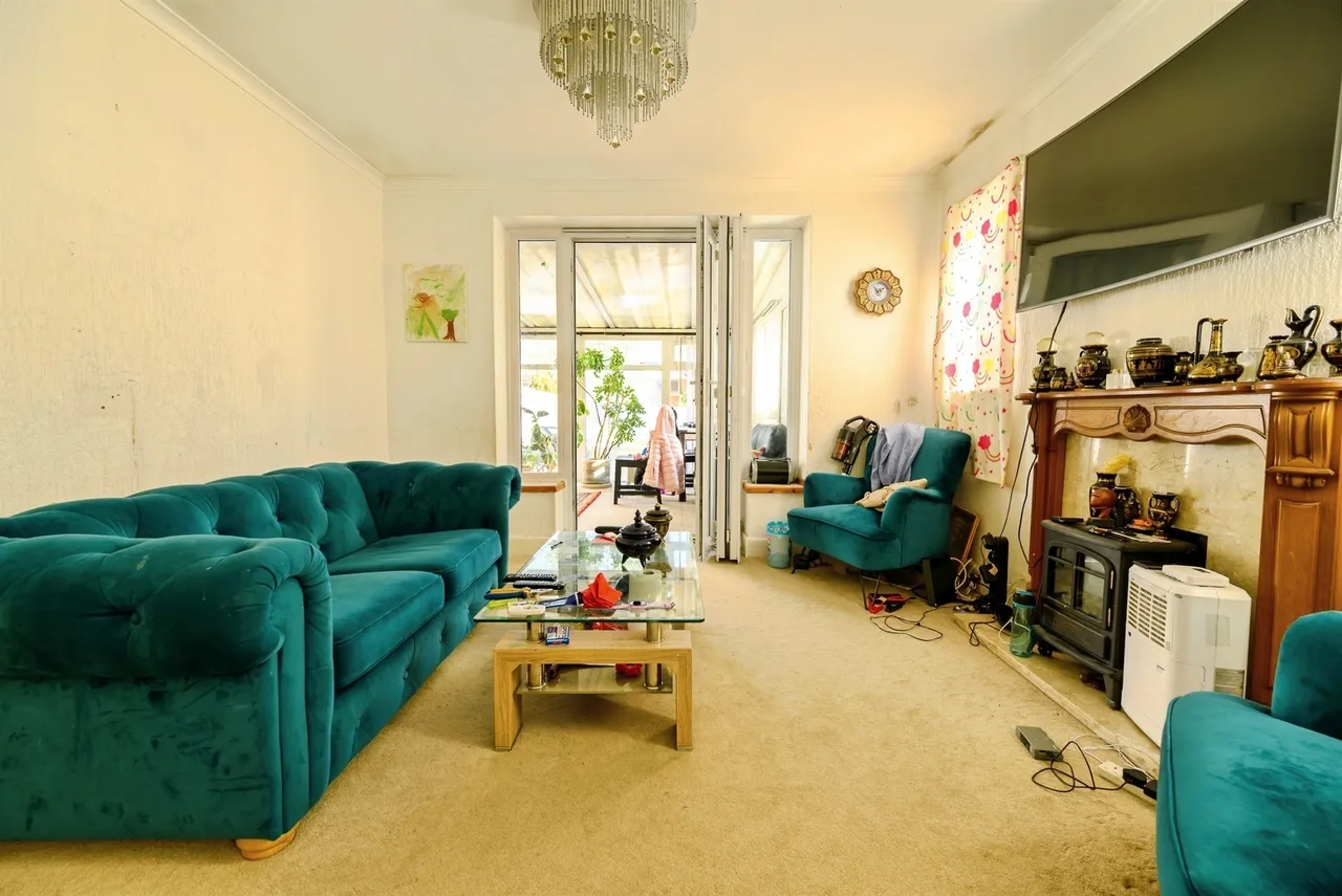 Bridges Avenue, Portsmouth, PO6, photo 6