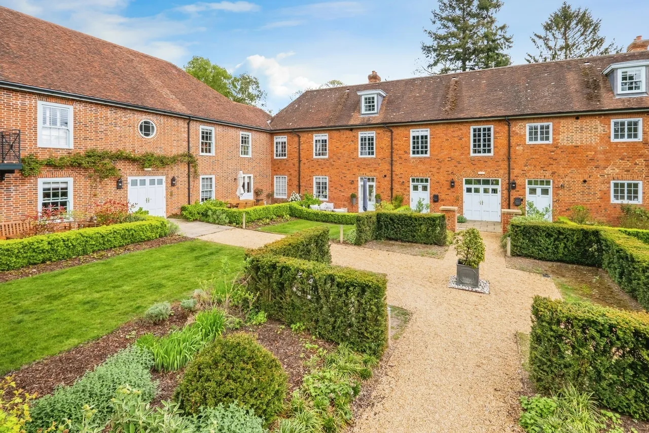 Adams Walk, Midhurst, GU29, photo 19