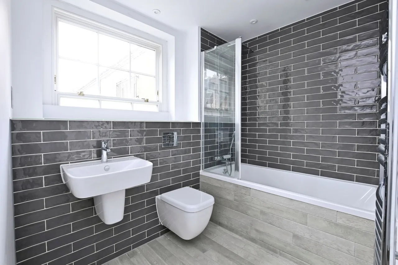 Adams Walk, Midhurst, GU29, photo 16