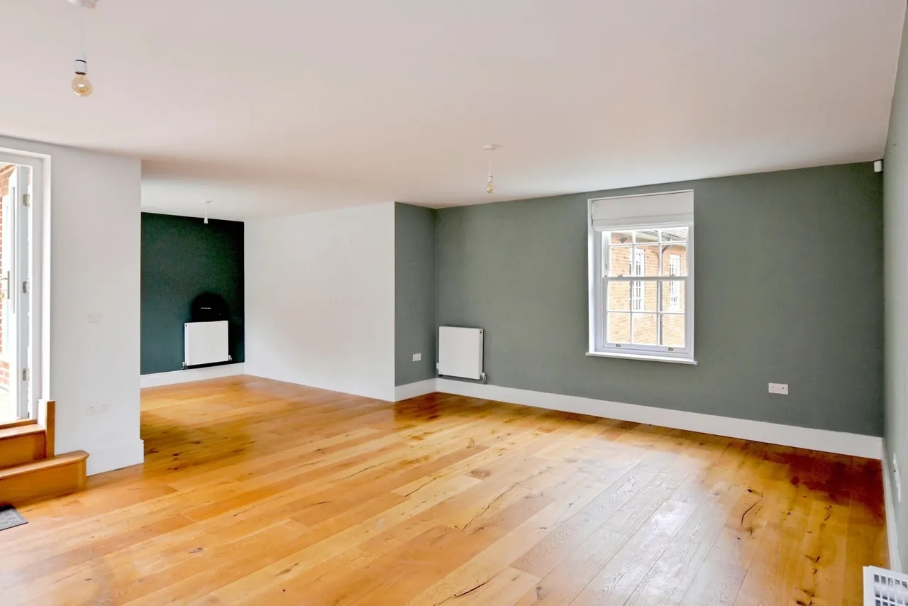 Adams Walk, Midhurst, GU29, photo 2