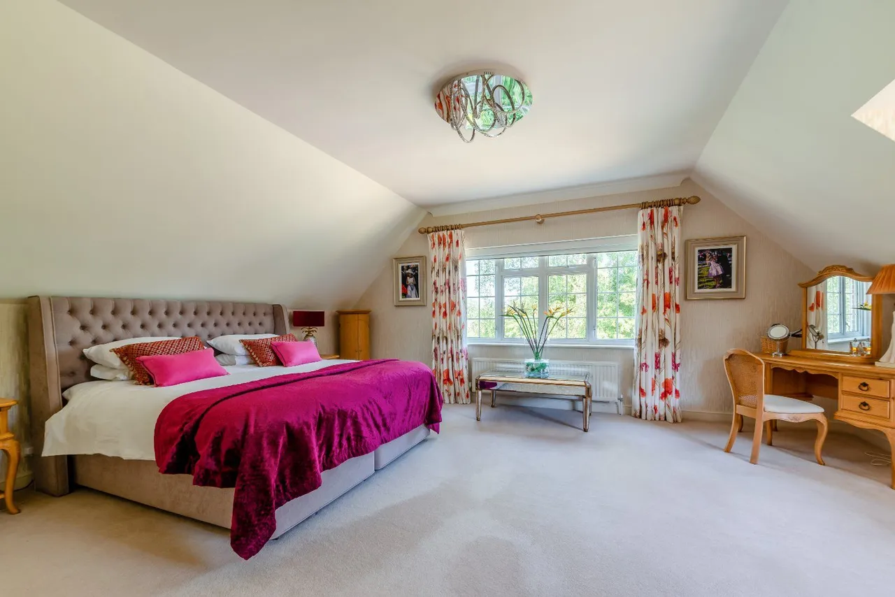 Park Lane, Britford, Salisbury, Wiltshire, SP5 4EA, photo 11