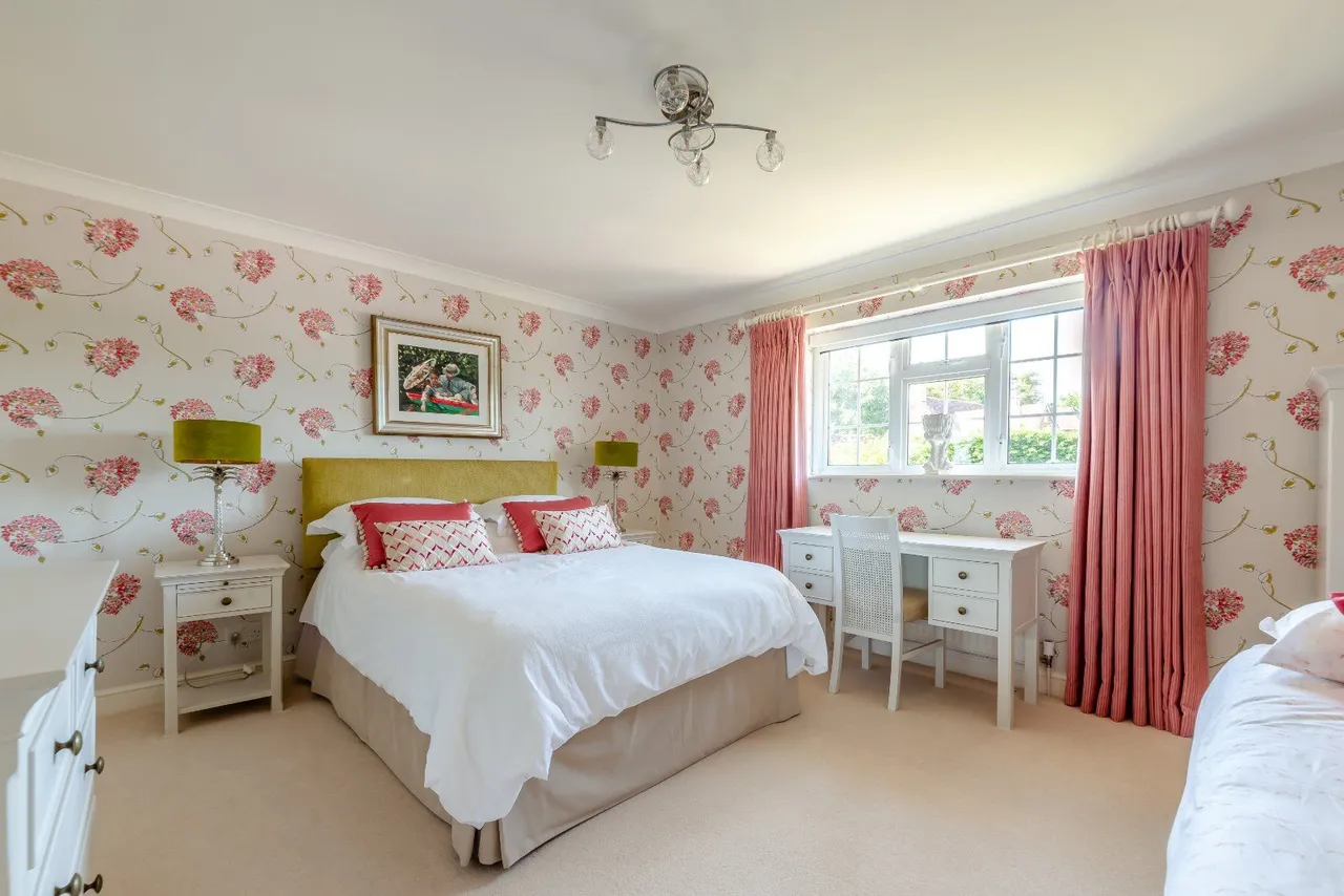 Park Lane, Britford, Salisbury, Wiltshire, SP5 4EA, photo 12