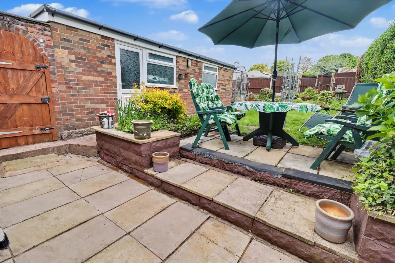 Lightwood Road, Stoke-On-Trent, photo 2