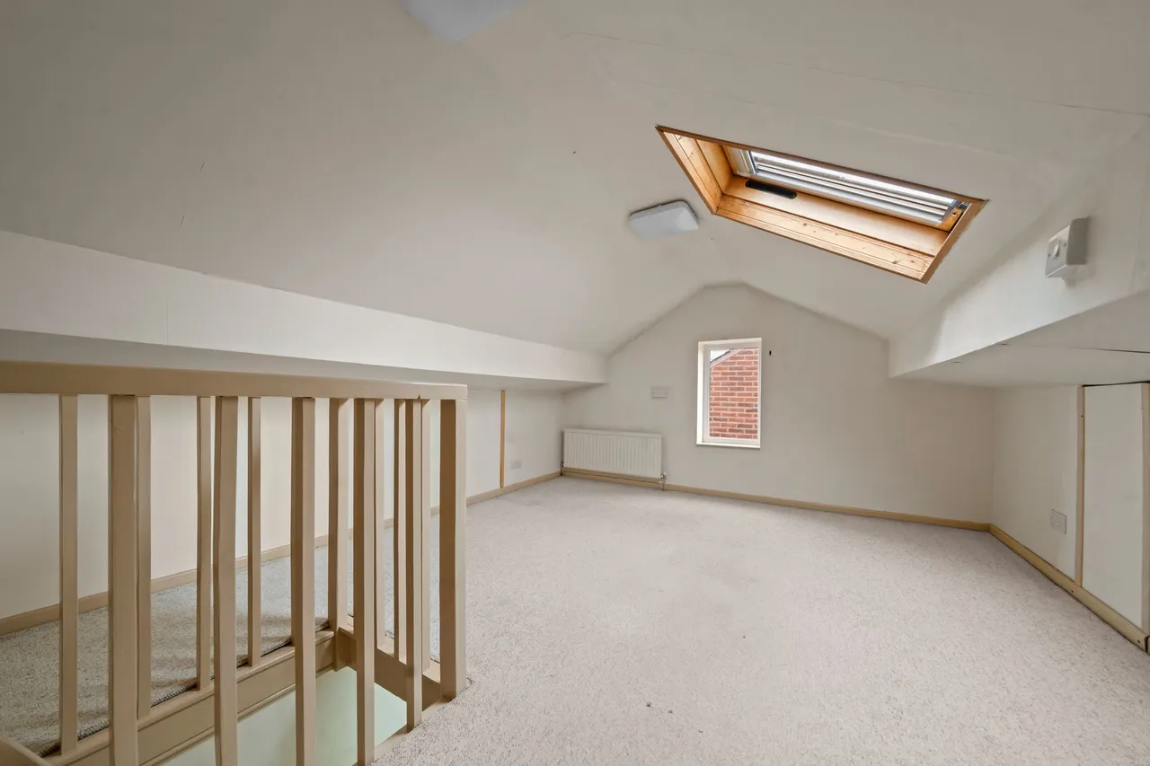 Spindle Hillock, Ashton-In-Makerfield, Wigan, Wigan, WN4 0PY, photo 18