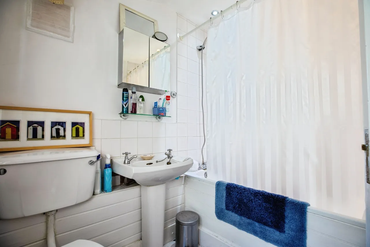 Chapel Road, London, SE27, photo 11