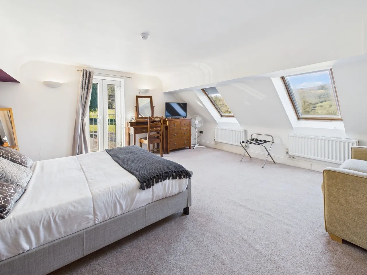 Llangattock, NP8, photo 42
