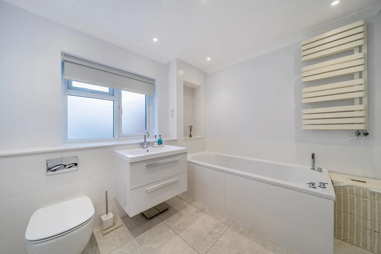 Clarks Lane, Sevenoaks, TN14, photo 8