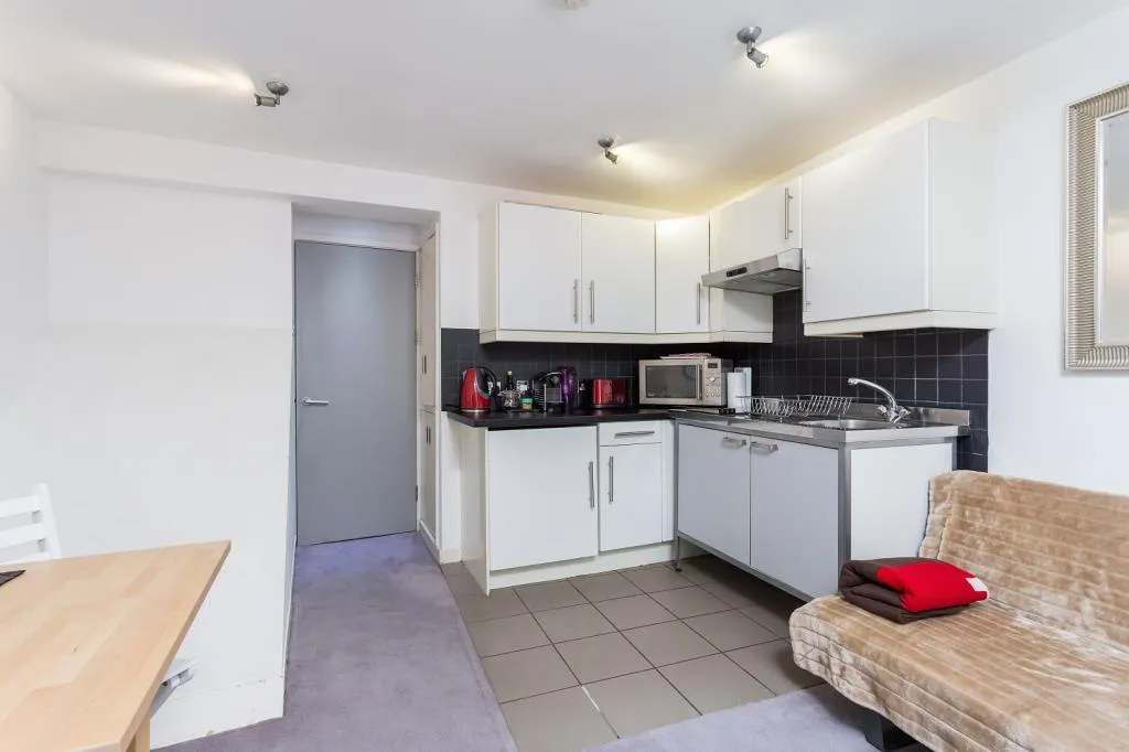 Upper Street, London, N1, photo 3