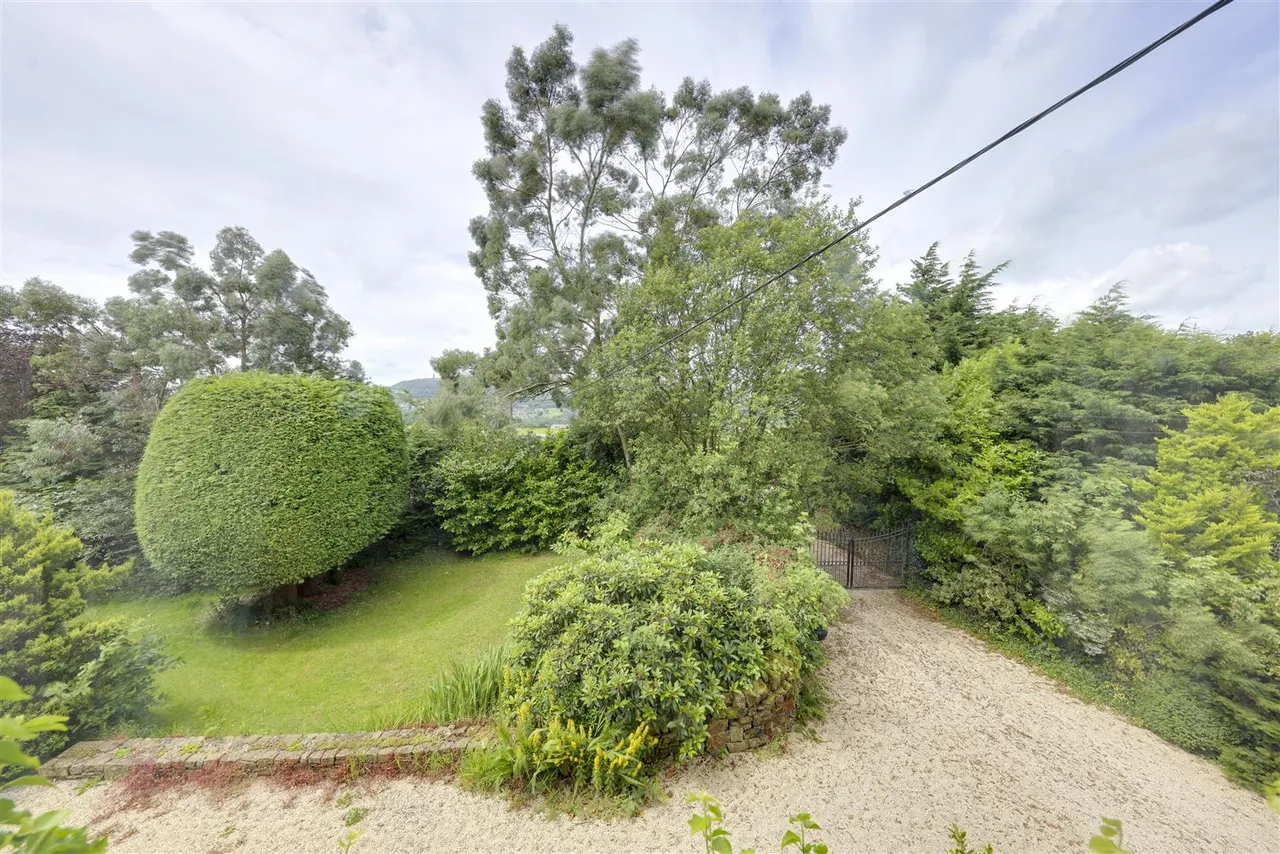Bury Old Road, Turn Village, photo 41