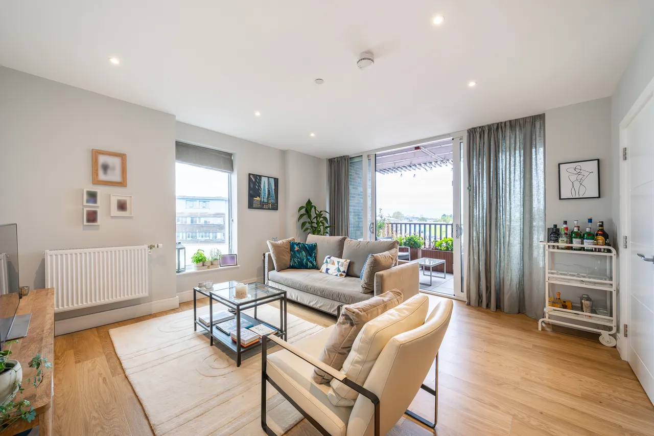33 Greyhound Parade, London, SW17, photo 4