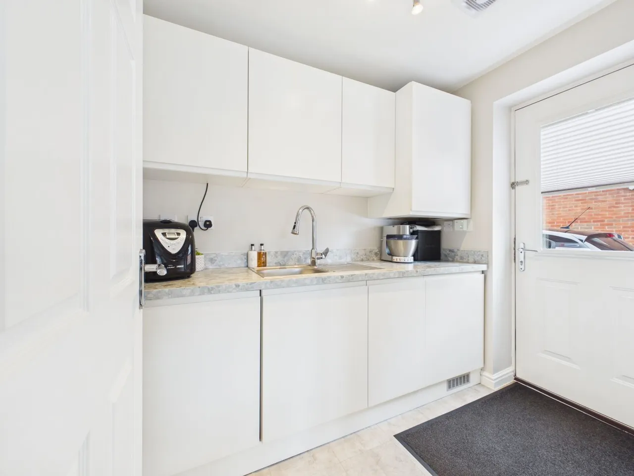 Holme Farm Way, Pontefract, WF8, photo 6