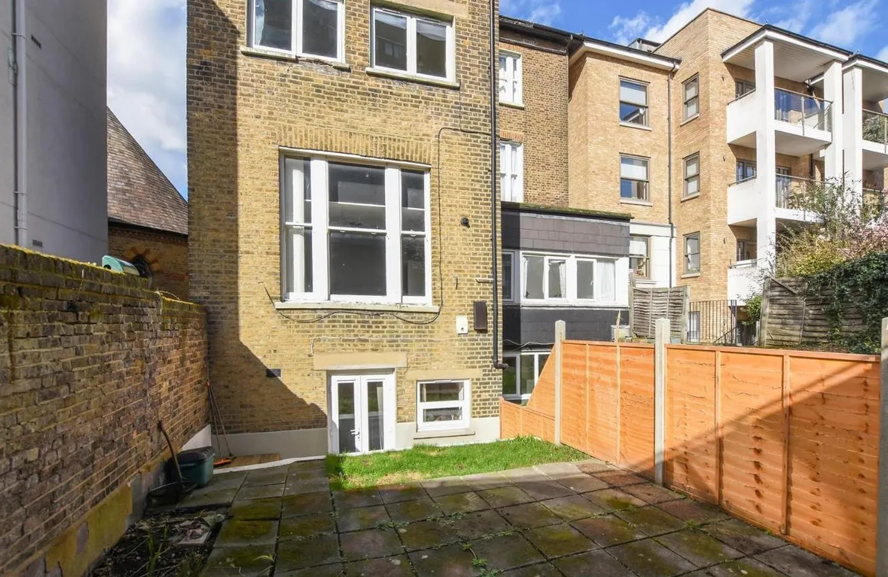 Alexandra Road, London, photo 12