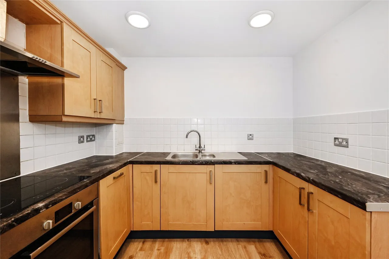 Locksons Close, London, E14, photo 6