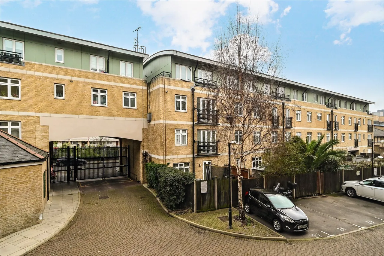 Locksons Close, London, E14, photo 11