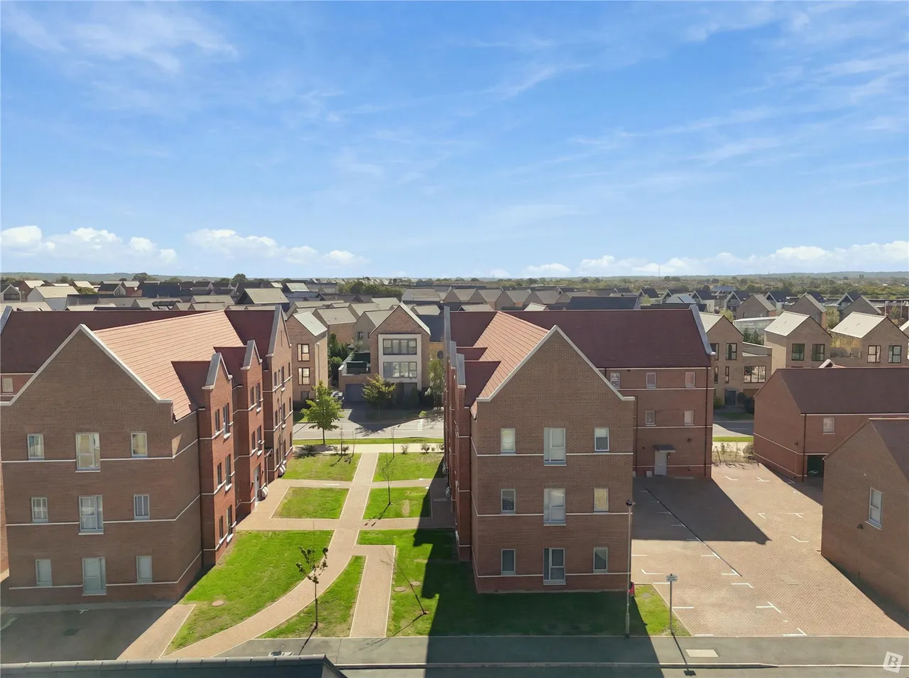 Henry Shuttlewood Drive, Beaulieu Park, CM1, photo 15