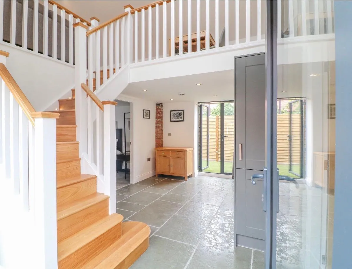 Main Street, Sutton-on-trent, NG23, photo 3