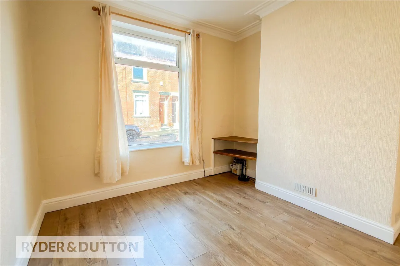 Holmfield Avenue, Manchester, M9, photo 2