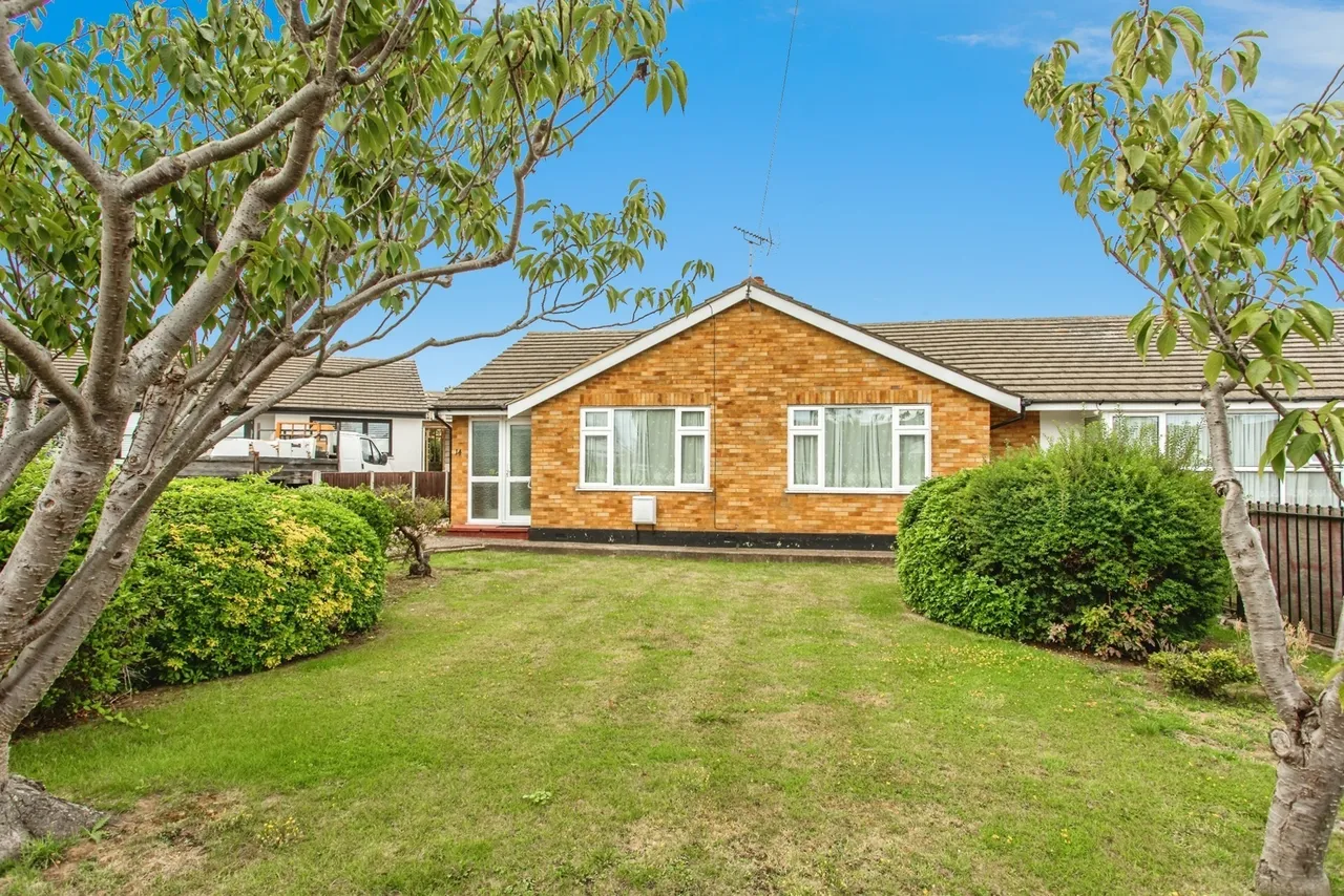 Roedean Close, Southend-on-Sea, Essex, SS2, photo 16
