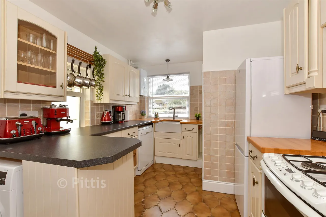 Grange Road, Shanklin, PO37, photo 5