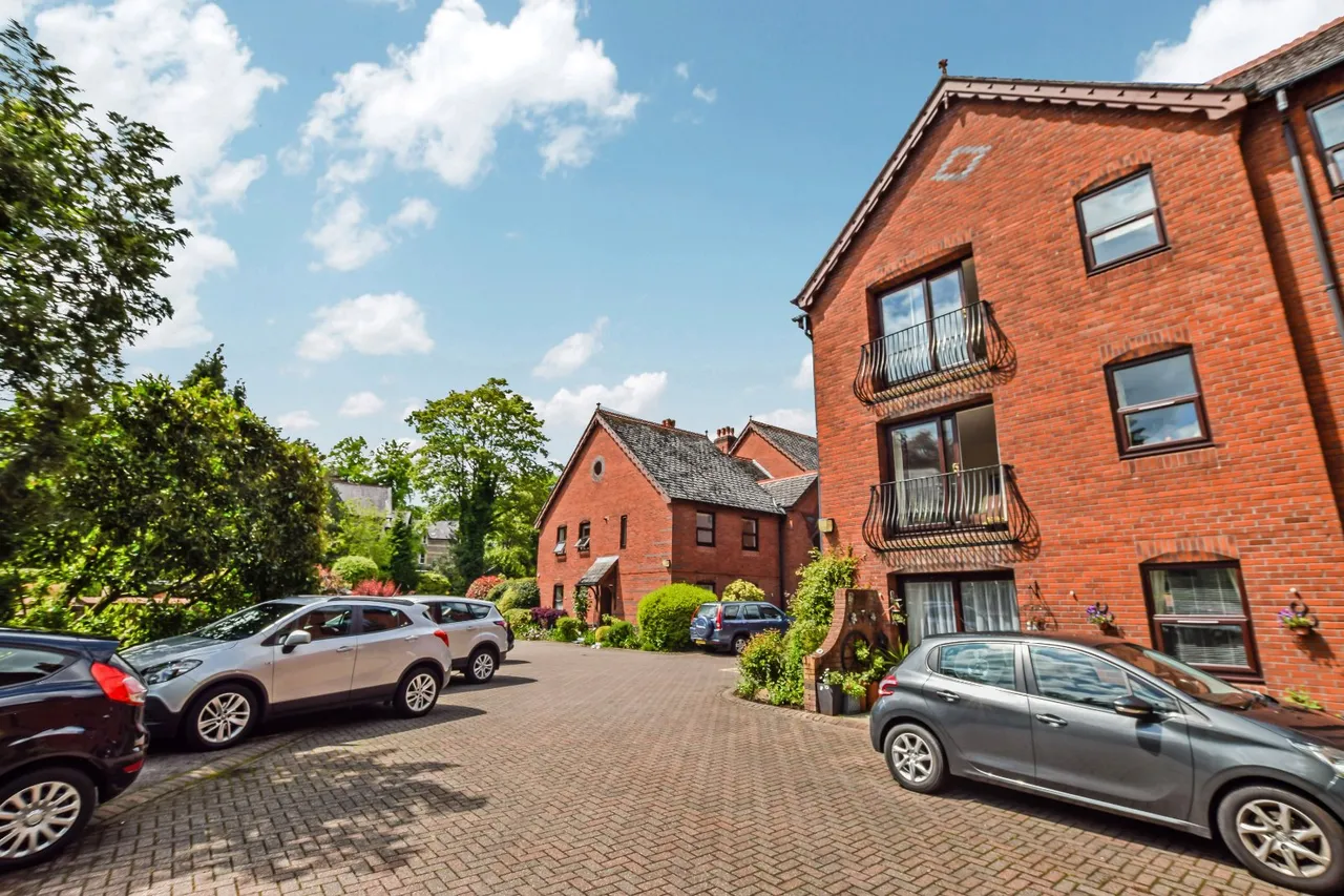 Regent Road, Altrincham, WA14, photo 12