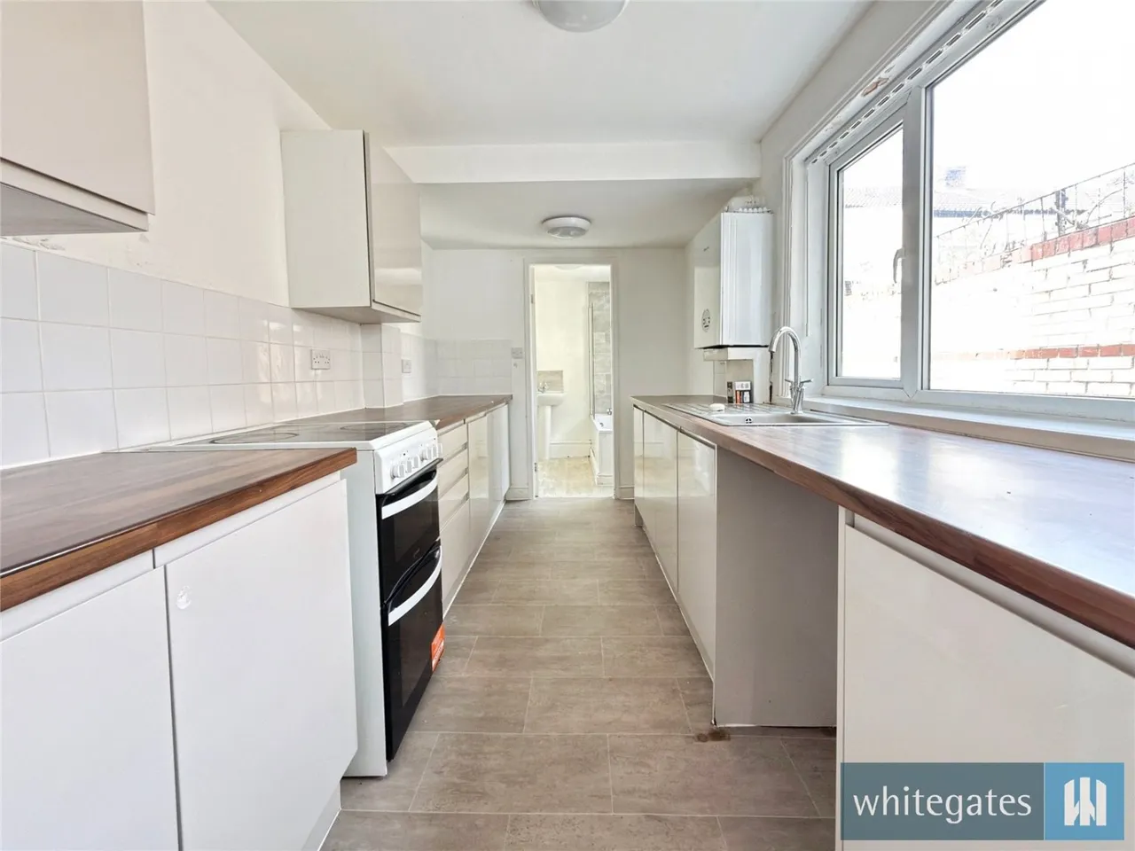 Chirkdale Street, Liverpool, L4, photo 2