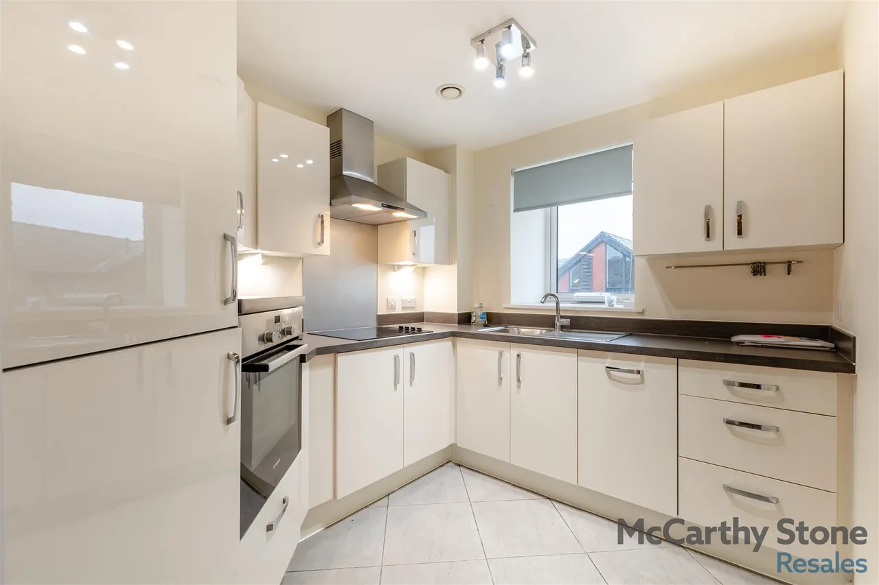 Station Road, Poulton-Le-Fylde, FY6, photo 29