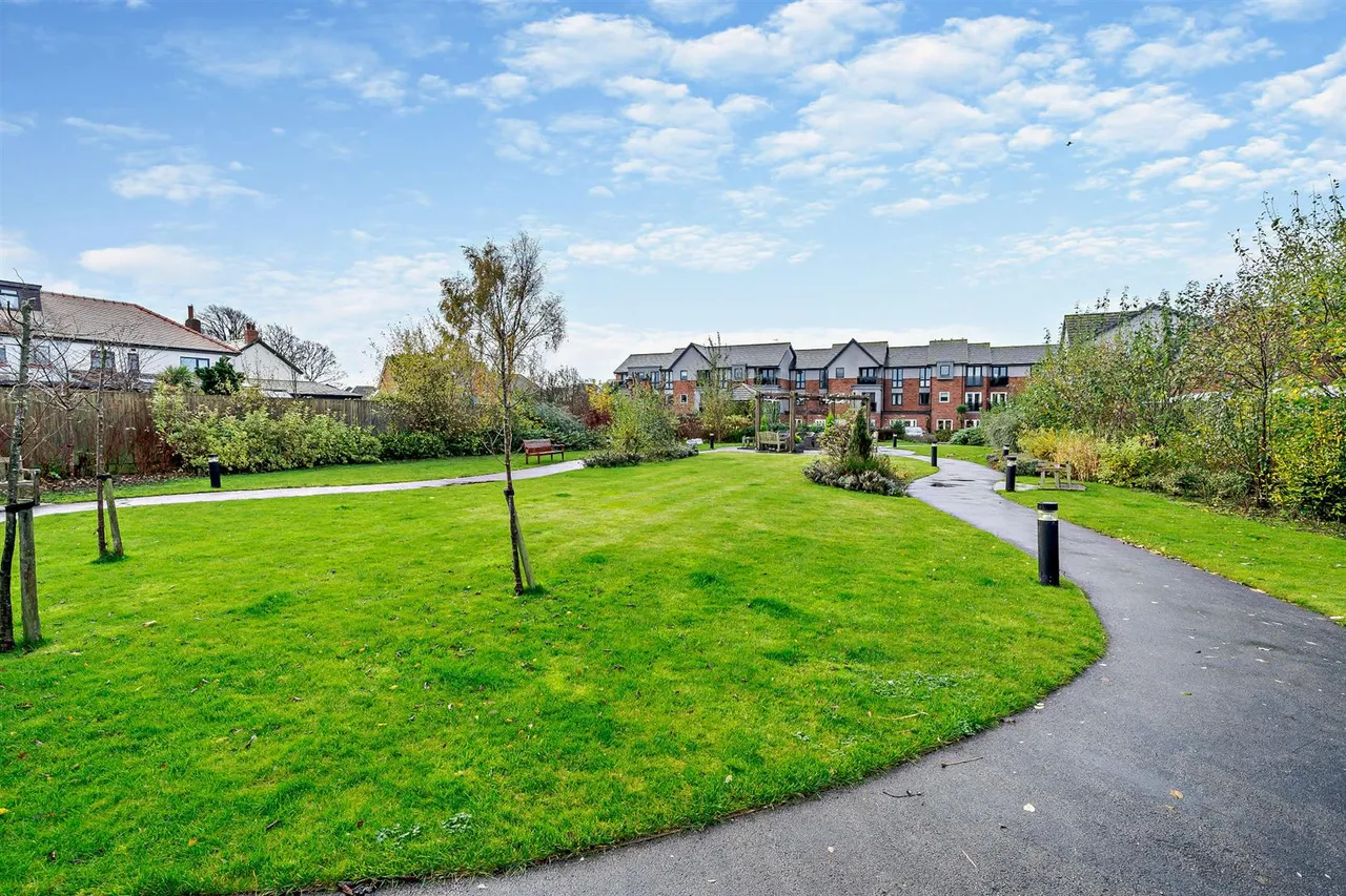 Station Road, Poulton-Le-Fylde, FY6, photo 5