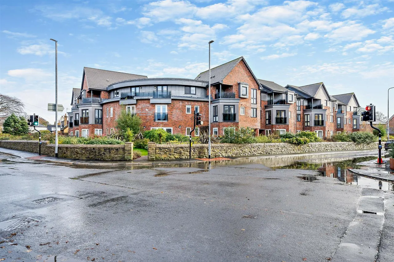 Station Road, Poulton-Le-Fylde, FY6, photo 3