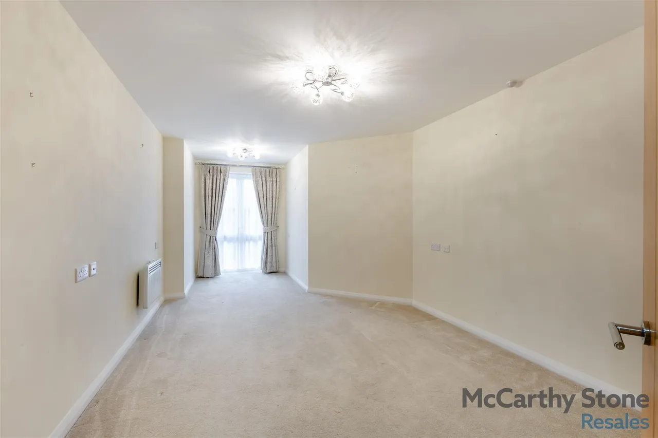Station Road, Poulton-Le-Fylde, FY6, photo 34