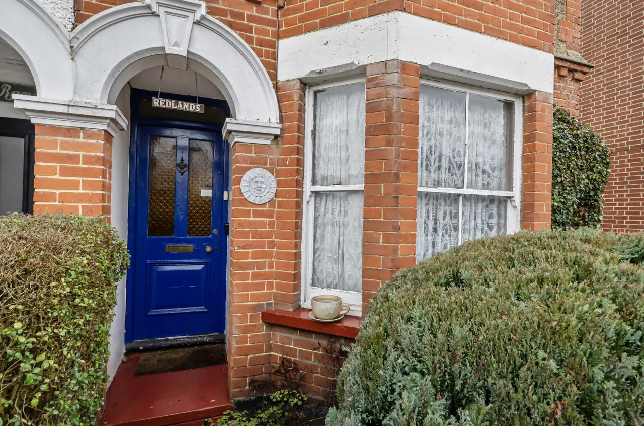 MacDonald Road, Lightwater, Surrey, GU18 5TN, photo 20