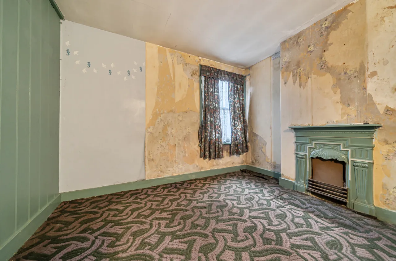 MacDonald Road, Lightwater, Surrey, GU18 5TN, photo 14