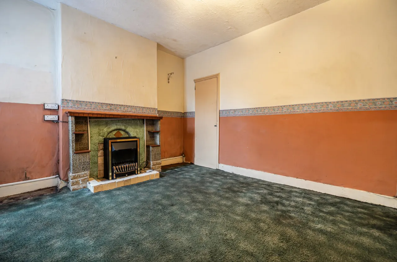MacDonald Road, Lightwater, Surrey, GU18 5TN, photo 6