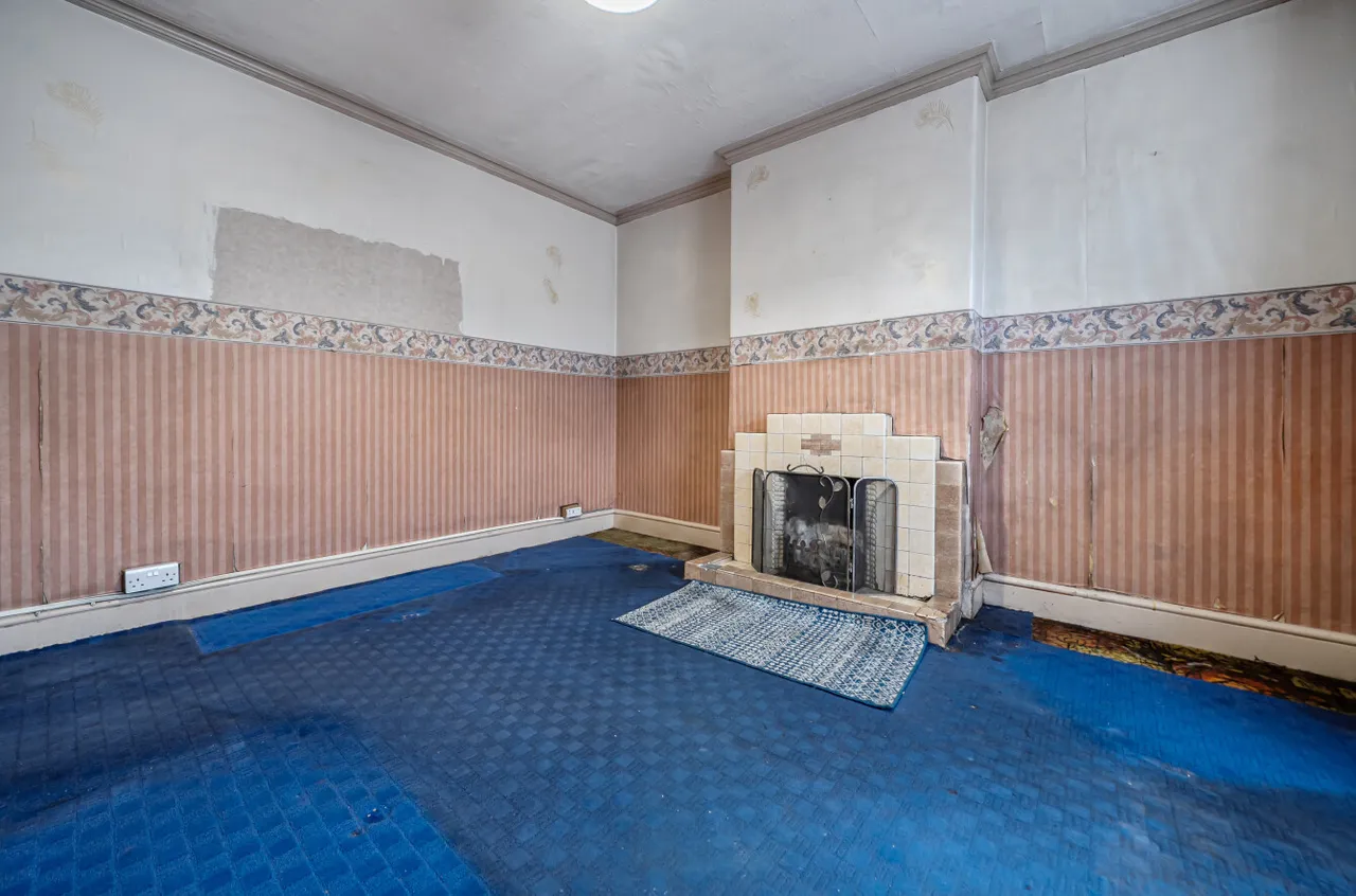 MacDonald Road, Lightwater, Surrey, GU18 5TN, photo 4