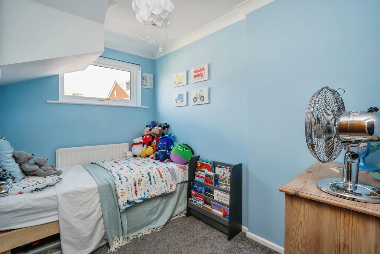 Anthill Close, Waterlooville, PO7, photo 13