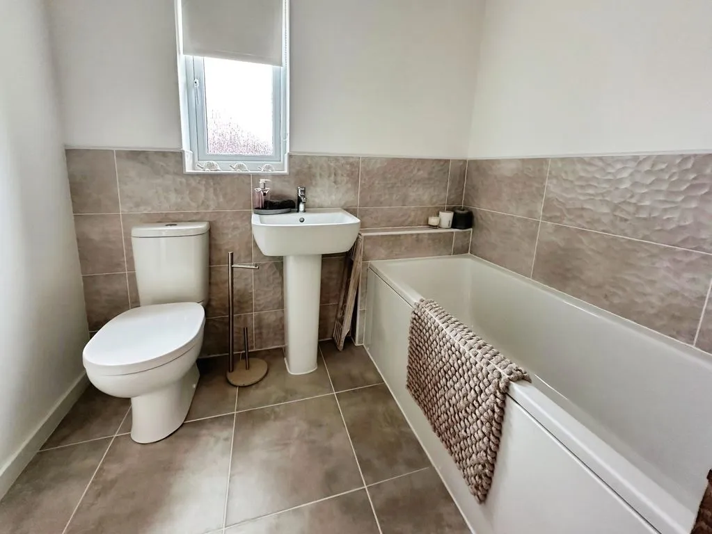 Ashington, NE63, photo 9