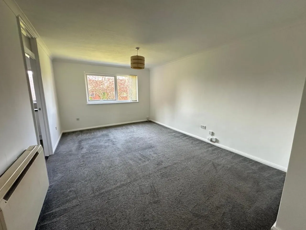 2 bed flat to rent, Greenside Court, Eccles, M30