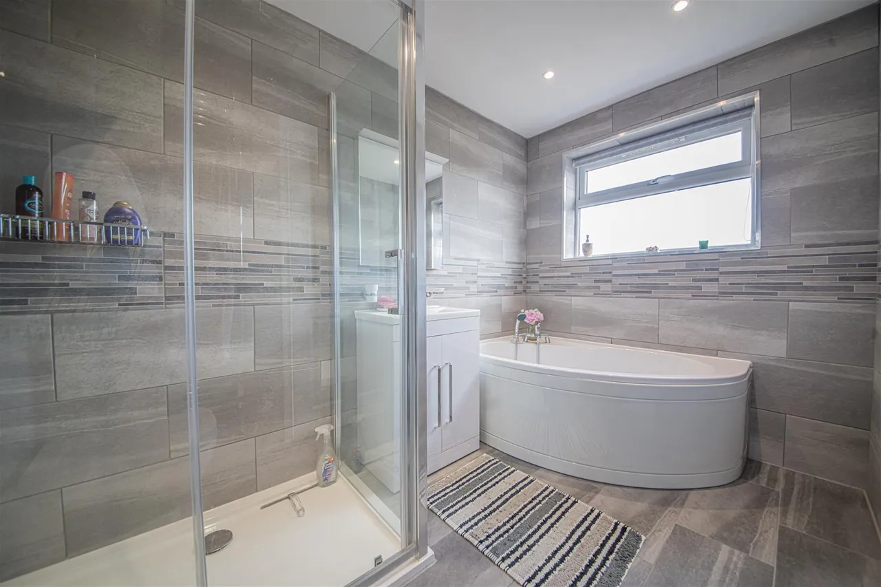 Weavills Road, Bishopstoke, Eastleigh, Hampshire, SO50 8HQ, photo 10