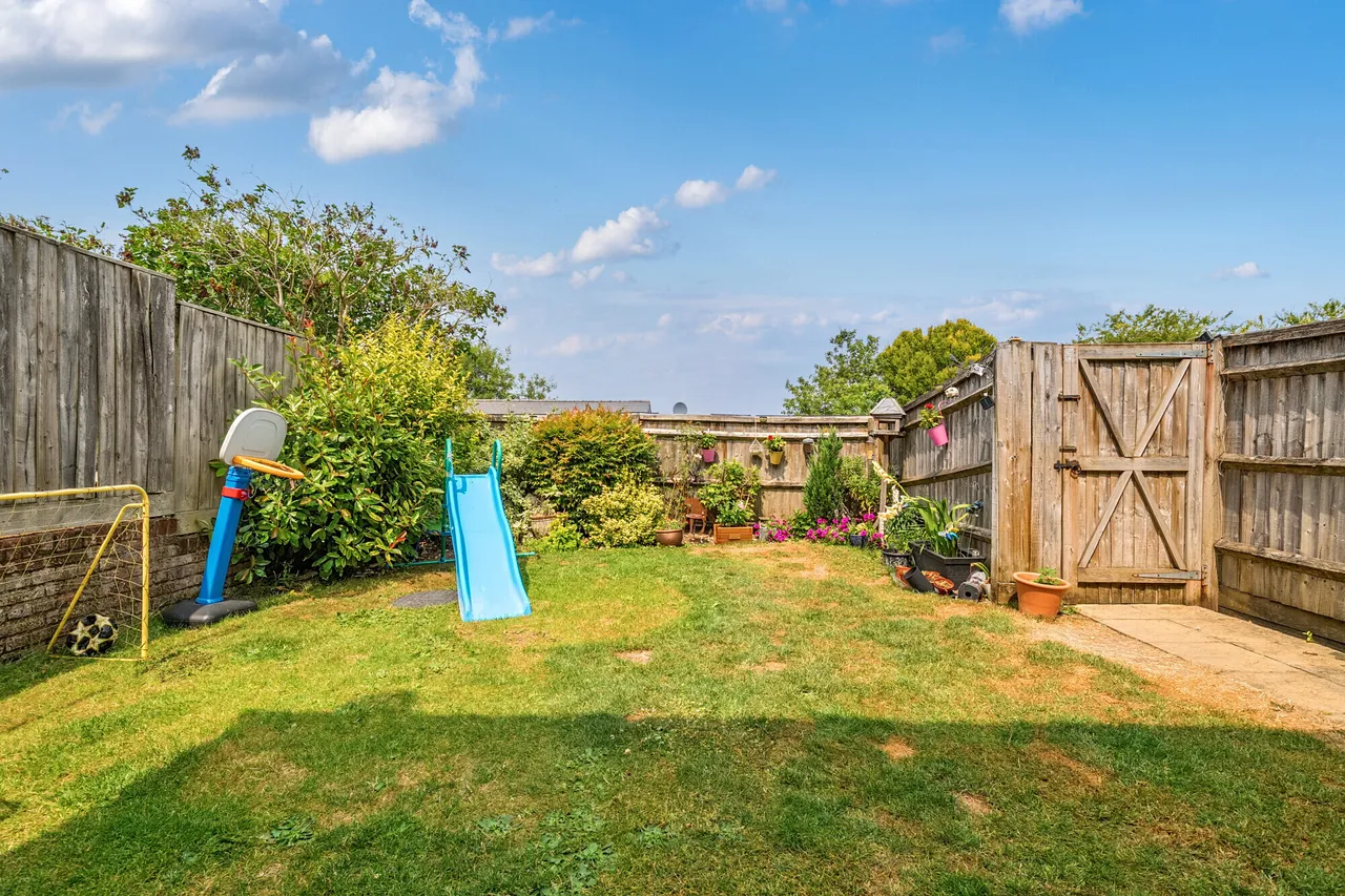 Valley View, Aldbourne, SN8, photo 8
