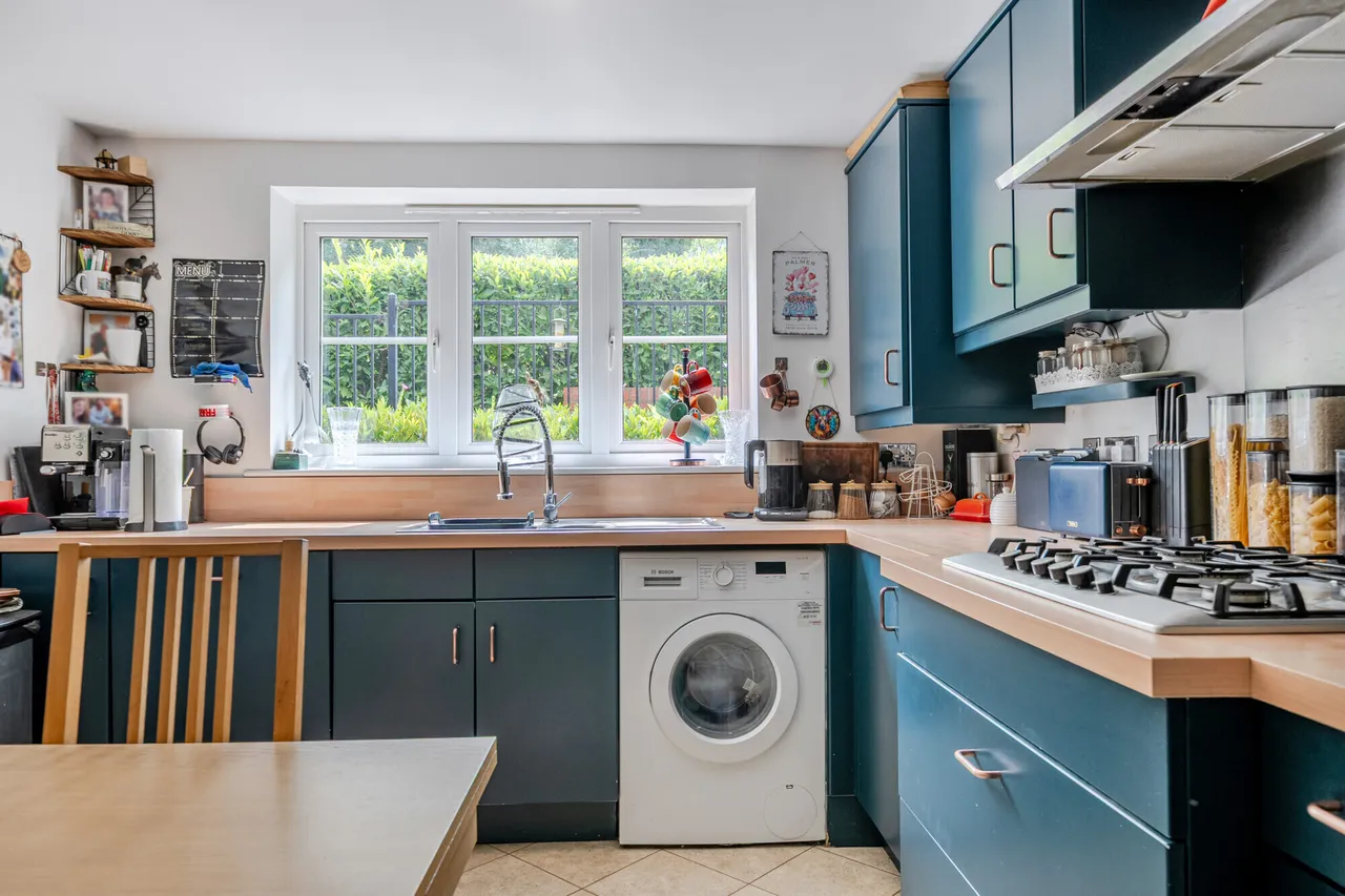 Valley View, Aldbourne, SN8, photo 5