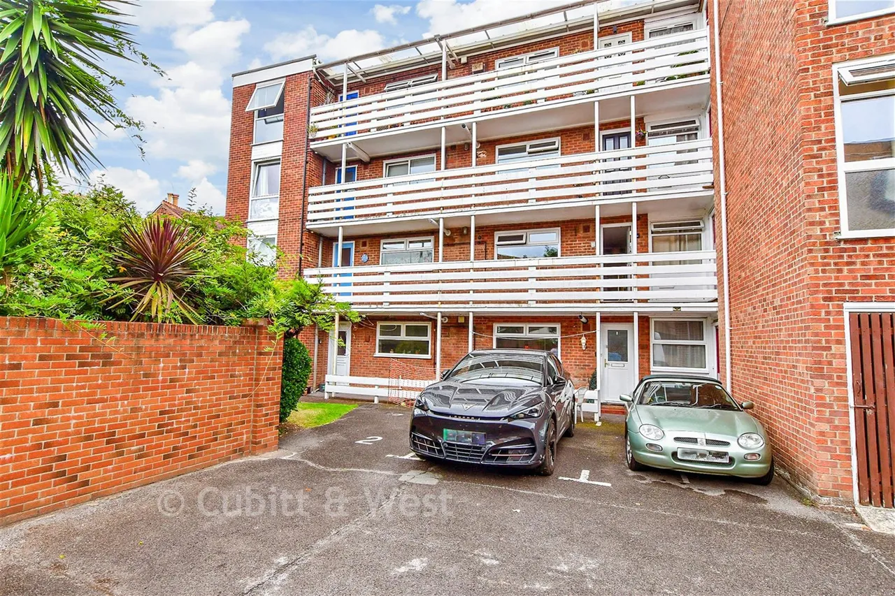 Outram Road, Southsea, PO5, photo 2