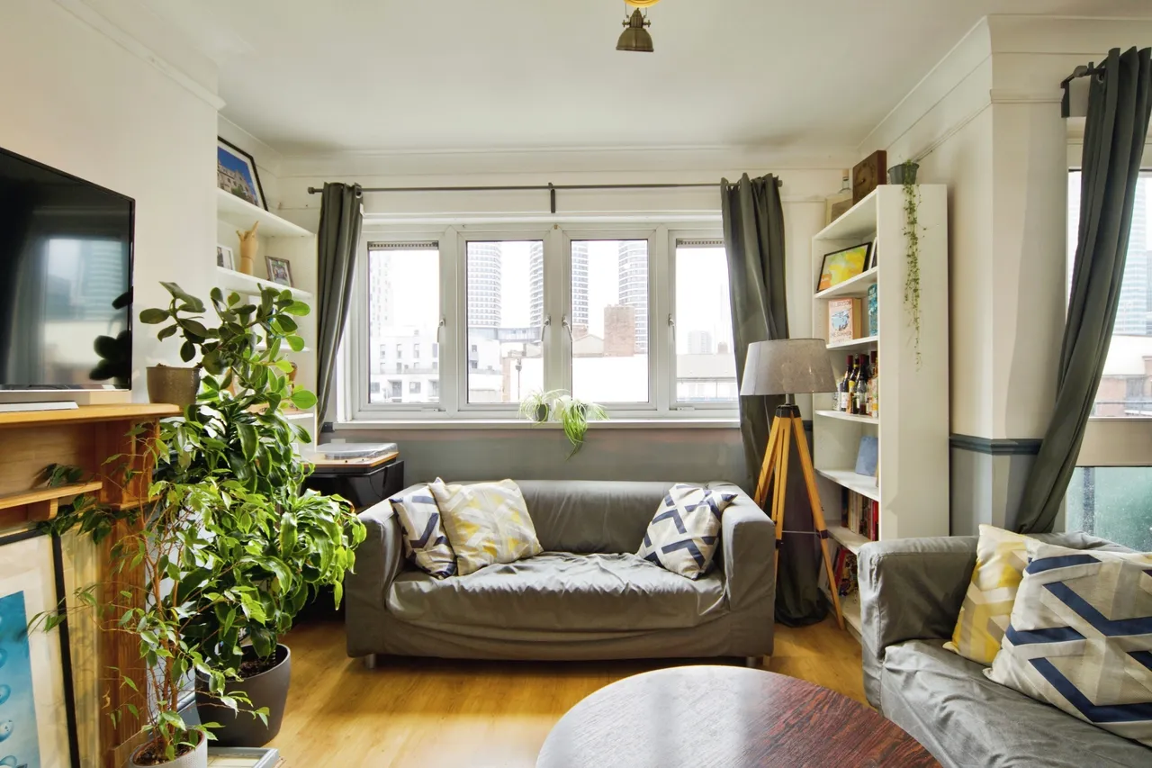 Bazely Street, London, E14, photo 20