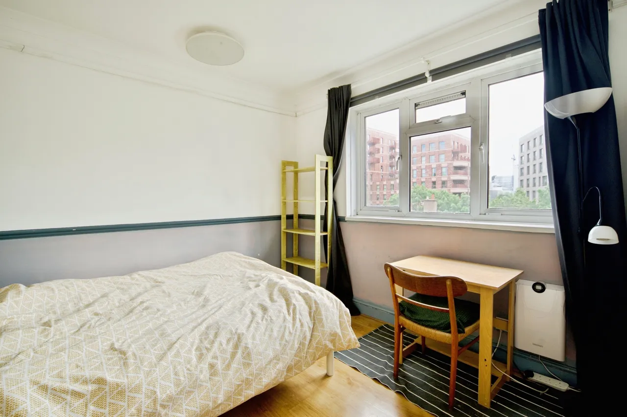 Bazely Street, London, E14, photo 16