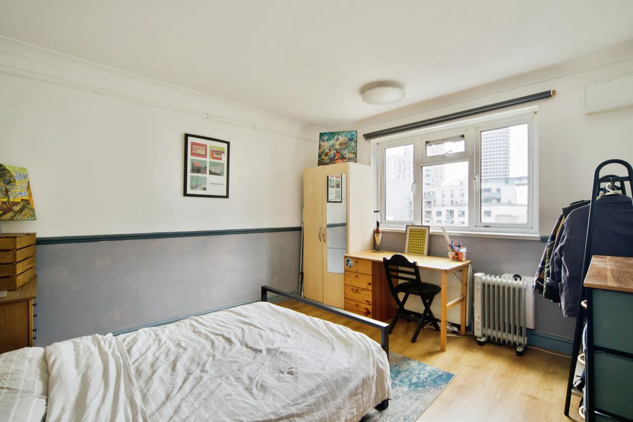 Bazely Street, London, E14, photo 13