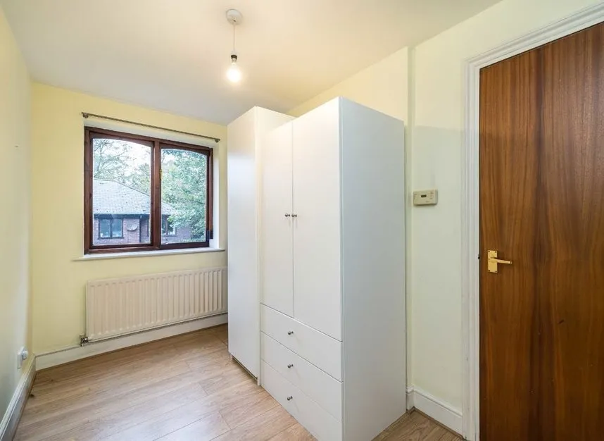 Slievemore Close, Clapham, SW4, photo 6