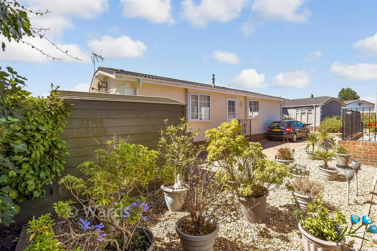 Faversham Road, Seasalter, CT5, photo 16
