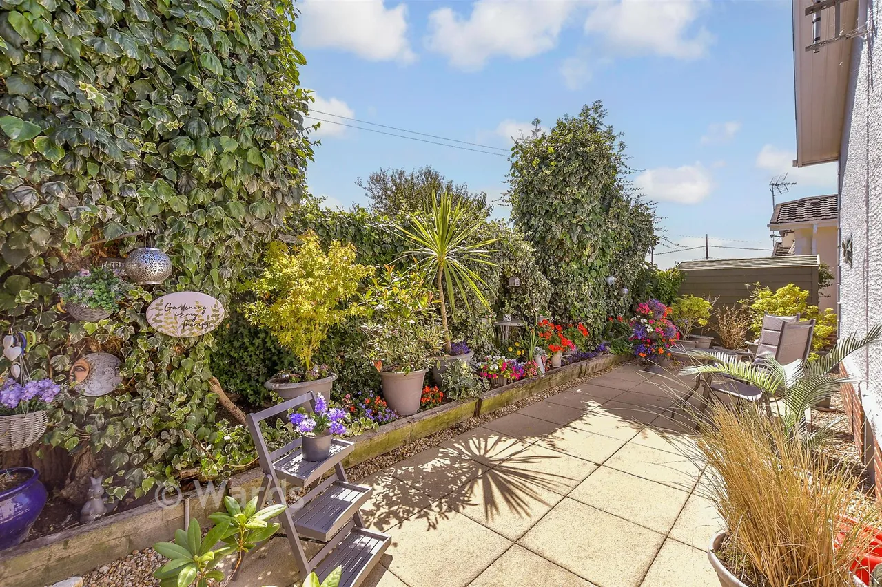 Faversham Road, Seasalter, CT5, photo 13