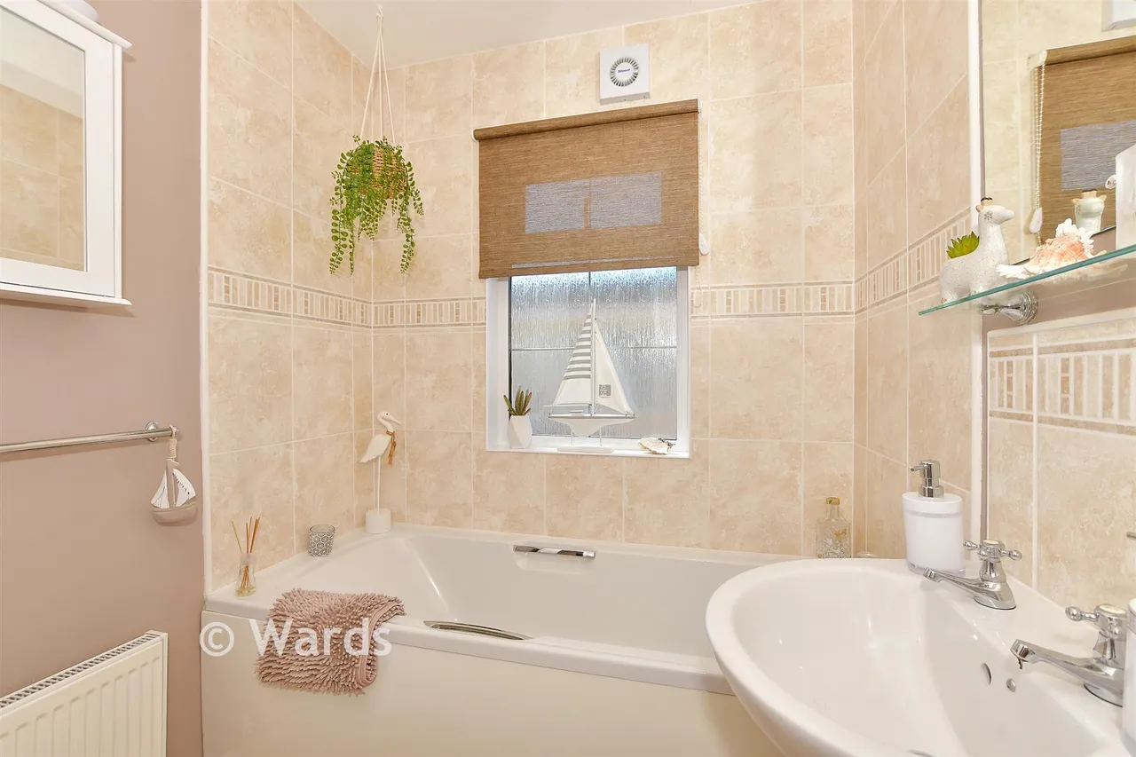 Faversham Road, Seasalter, CT5, photo 12