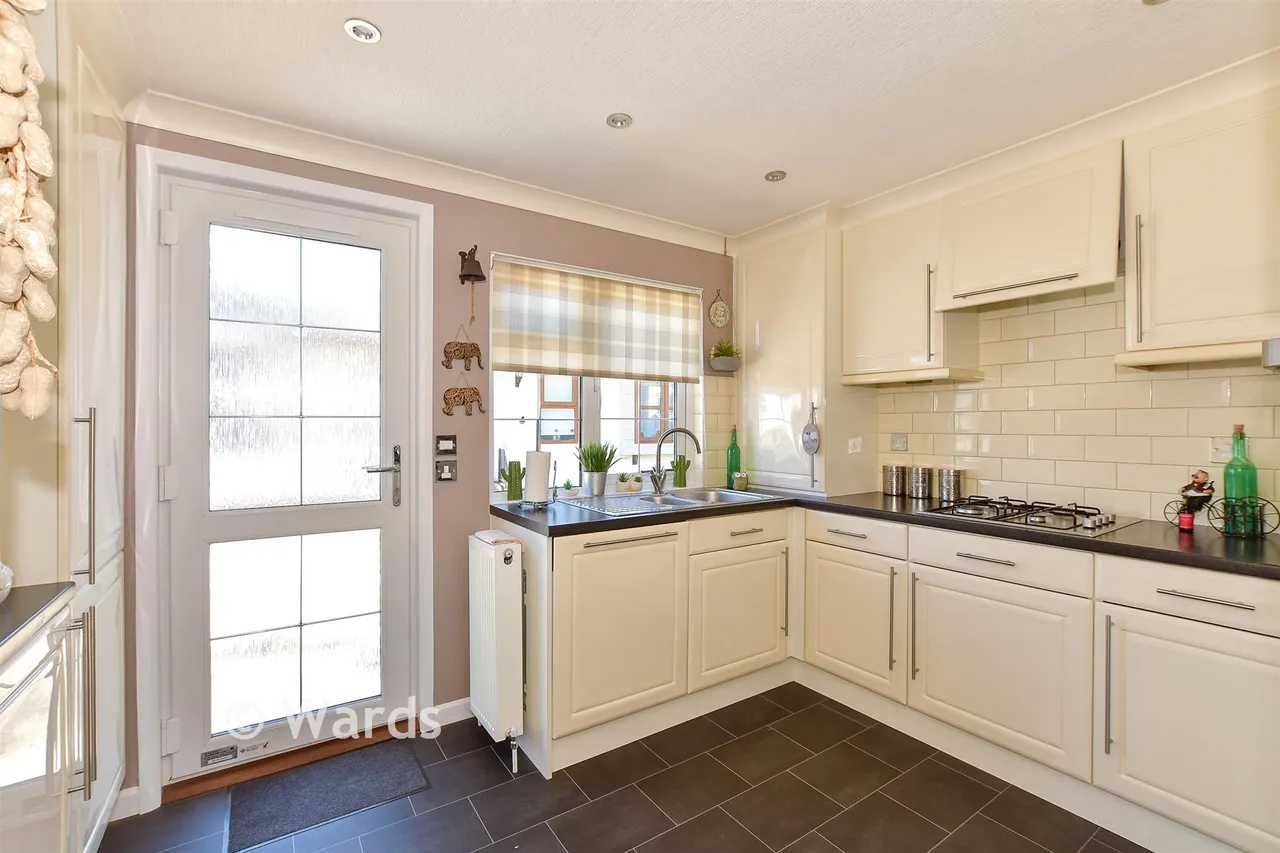 Faversham Road, Seasalter, CT5, photo 6