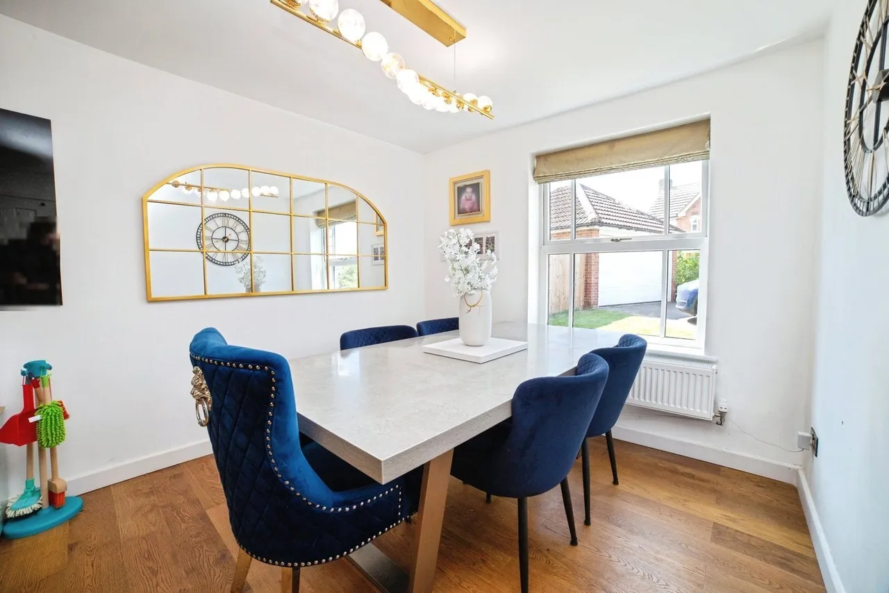 Chestnut Gardens, SUTTON-IN-ASHFIELD, Nottinghamshire, NG17, photo 13